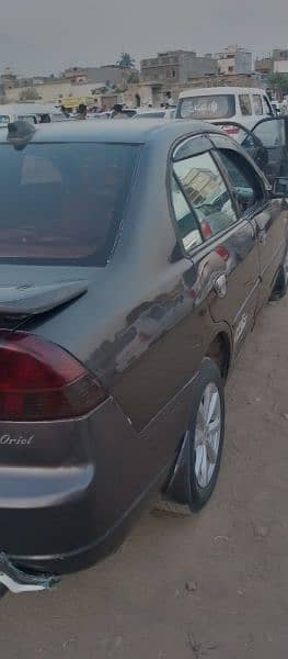 Honda Civic Prosmetic 2005 3