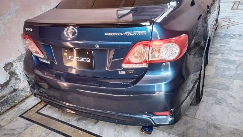 Toyota Corolla Altis 2012 3