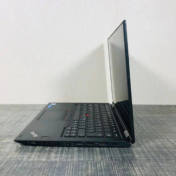 Lenovo yoga260 core i5 6th generation 8gb ram 128gb SSD 7