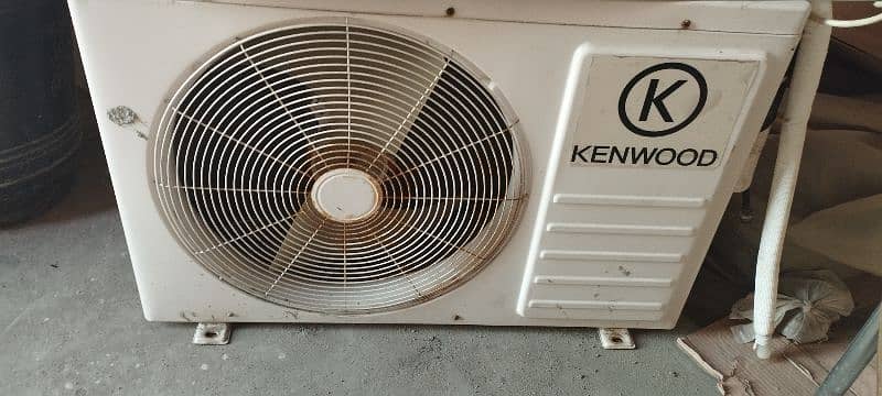 Kenwood 1 ton inverter AC 2