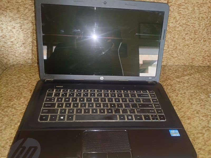 hp i3 3 generation 8GB ram 320 GB Rome 7