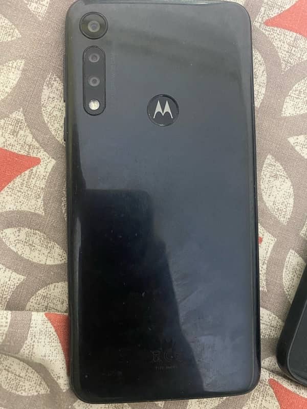 moto g8 play 2