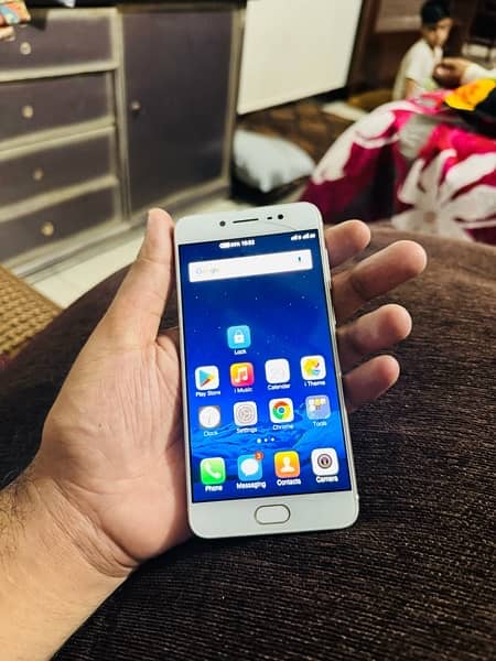 vivo x7 for sale urgent 5