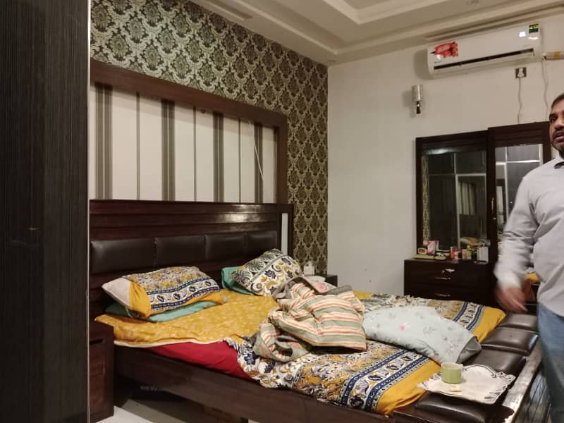 10 Marla Like Brand New Beautiful Upar Portion Available For Rent 9