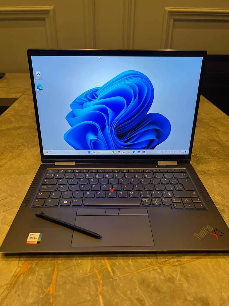 Lenovo Thinkpad X1 Yoga Gen 6  i7 11th gen xps ZenBook 9