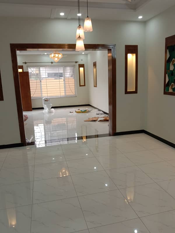 10 Marla double story house available for rent 10