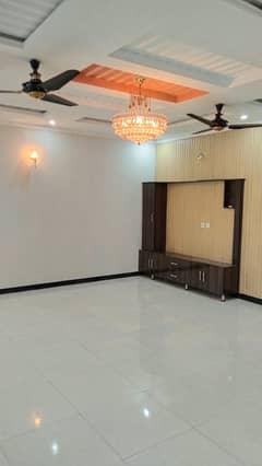 3 bahd upper Portion available for rent