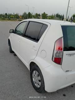 Toyota Passo 2004