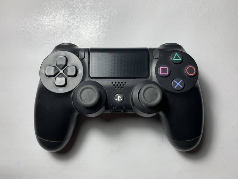 Playstation 4 1TB 5