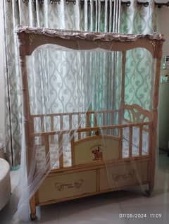 Convertible Baby Cot with Swing, Net & Extendable Length