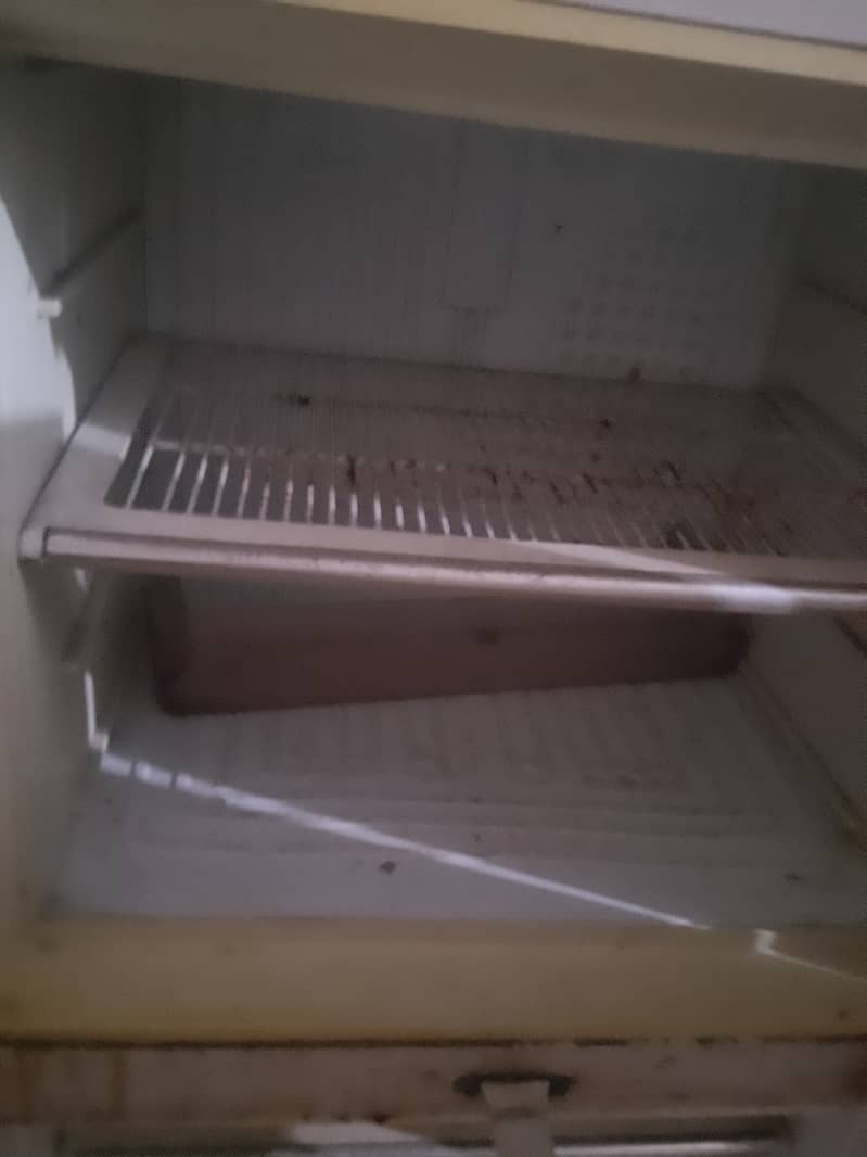 Fridge for sell 5