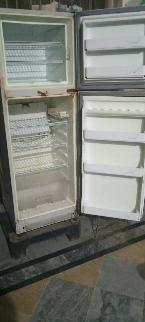 Used Refrigerator for Sale 1