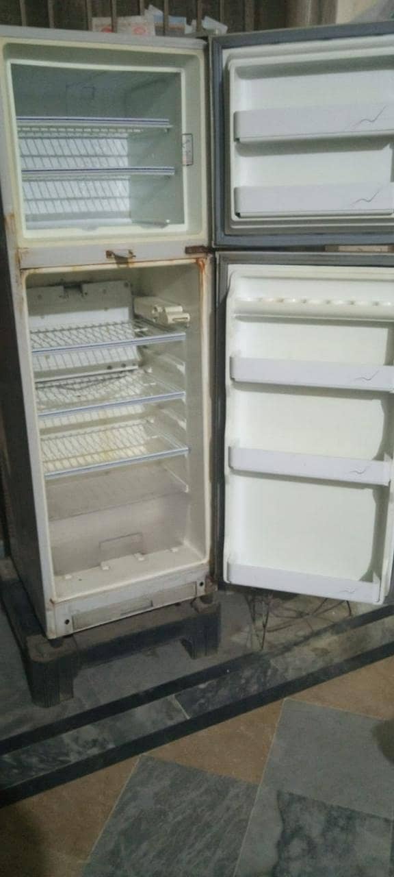 Used Refrigerator for Sale 2