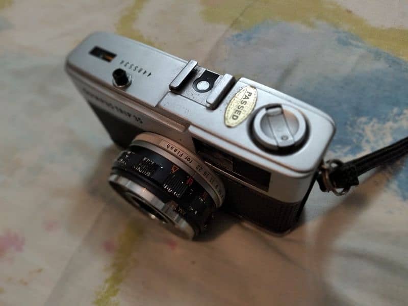 vintage Japanese camera Olympus trip 35 for collector's 2