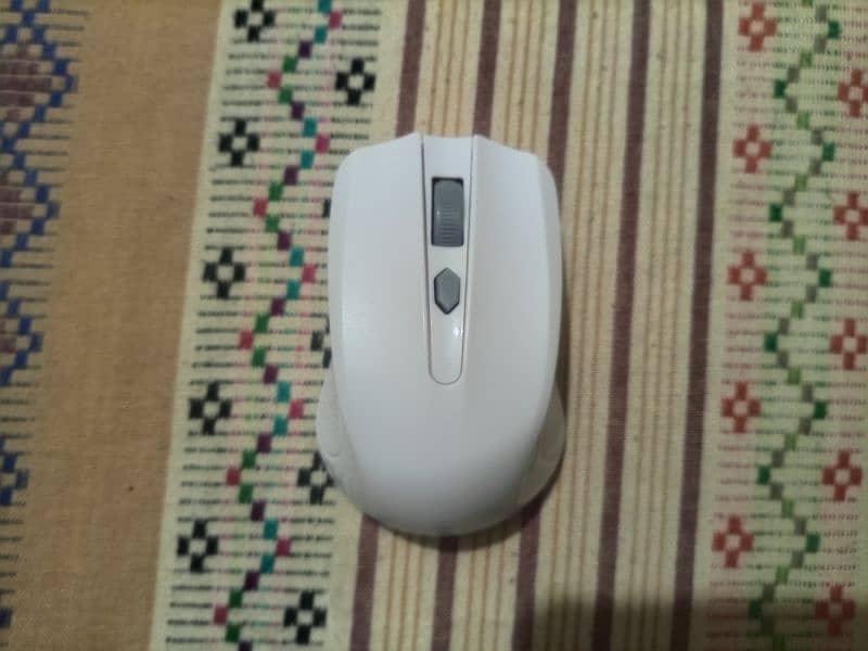 Wireless Mouse 0