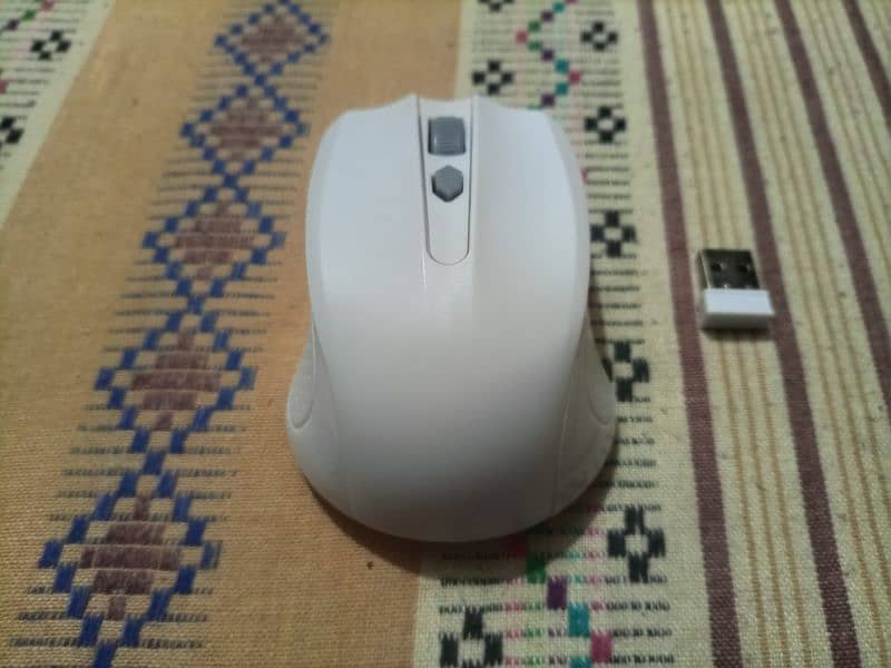 Wireless Mouse 1