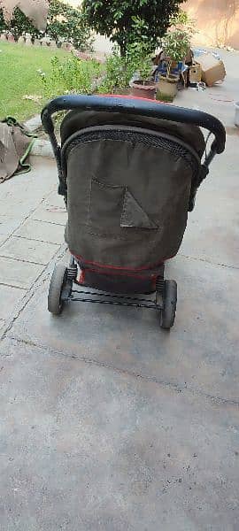 Pram for Kids in very good condition 1