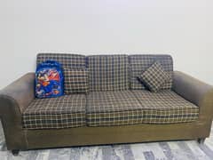 5 seater Sofa set for Sale used