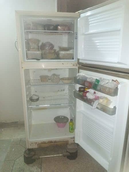 Dawlance Refrigerator 2