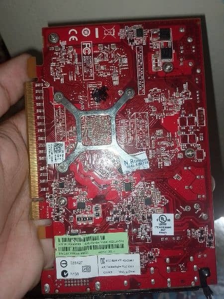 1 GB GRAPHIC CARD 1