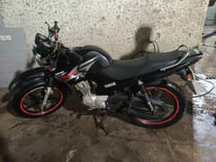 Yamaha ybr 125G black 2016 model