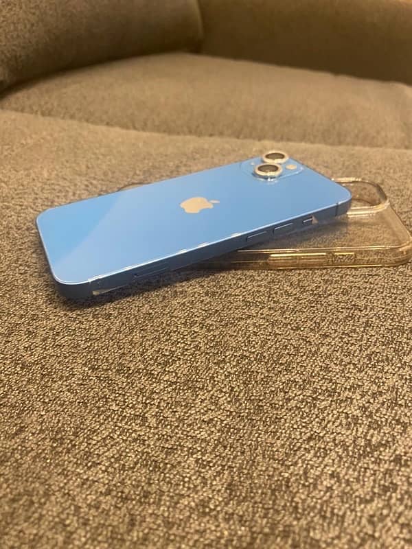 I phone 13 blue colour jv non pta Condition 10 by 10 water pack hlth85 0