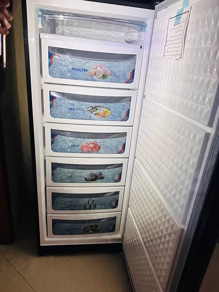 almost brand new refrigerator for sale 3