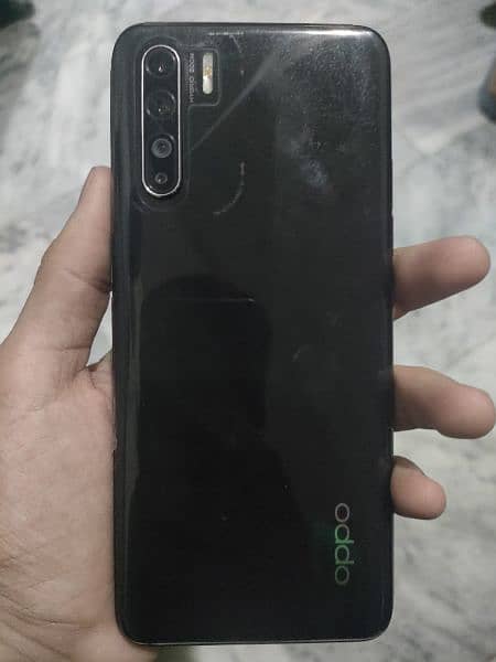 Oppo Reno 3 4