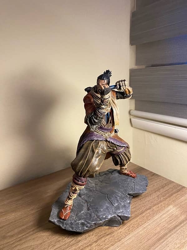 Sekiro Shadows Die Twice Shinobi Statue 0