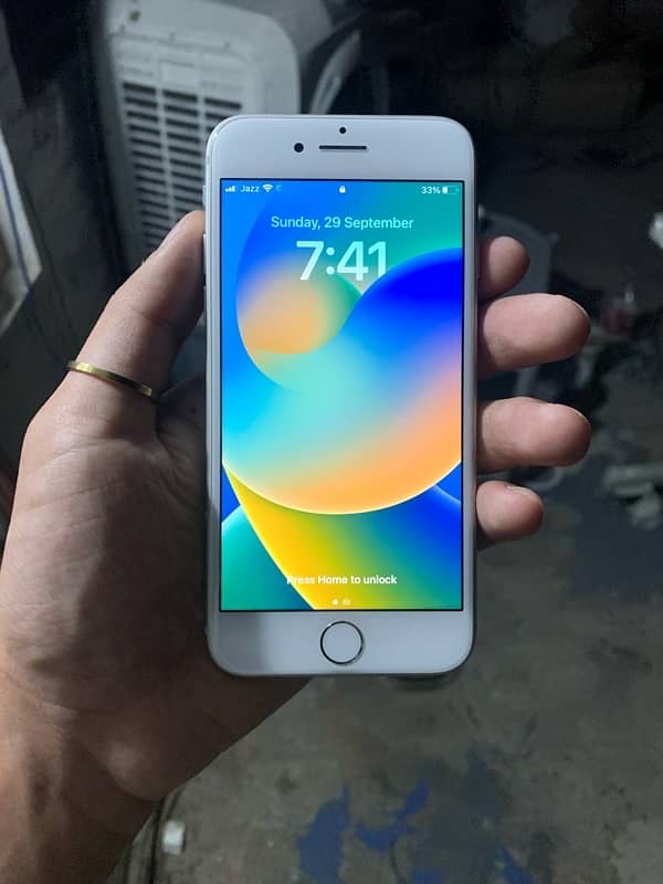 iphone 8 factory unlock 2 month working sim water pack 1