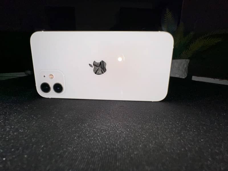 IPHONE 12 / WHITE / 64GB / PTA APPROVED / 83% HEALTH 1