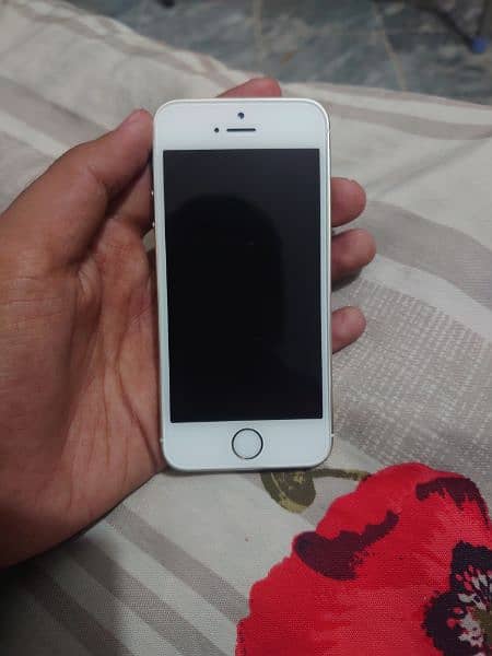 iphone 5s jv 64gb gold  color without box only mobile 3