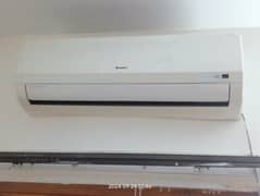 GREE 1-TON SPLIT AC UP FOR SALE