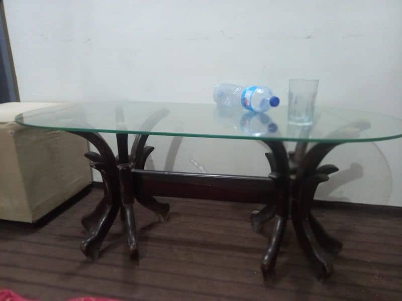 3 chairs with table 0