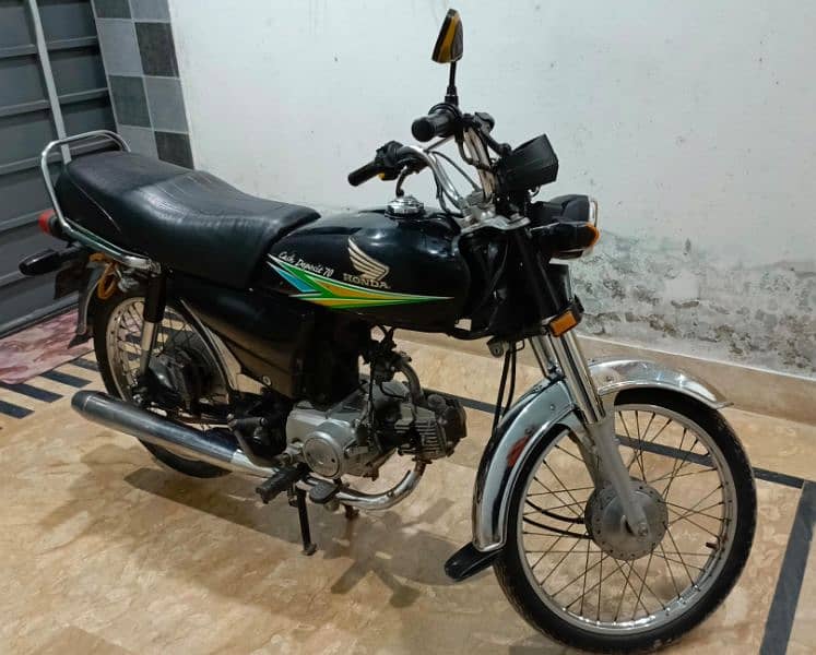 Honda CD 70 2013 2