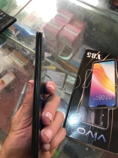 vivo y85 with box and chger full new condition 0