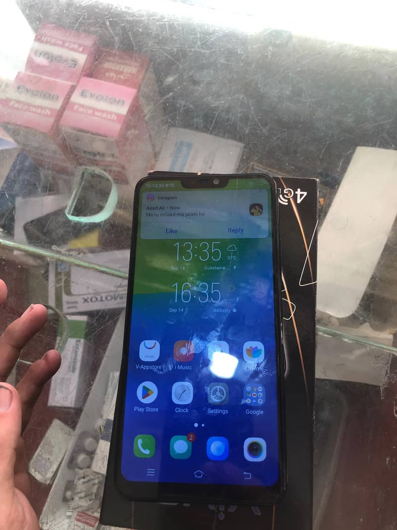 vivo y85 with box and chger full new condition 4