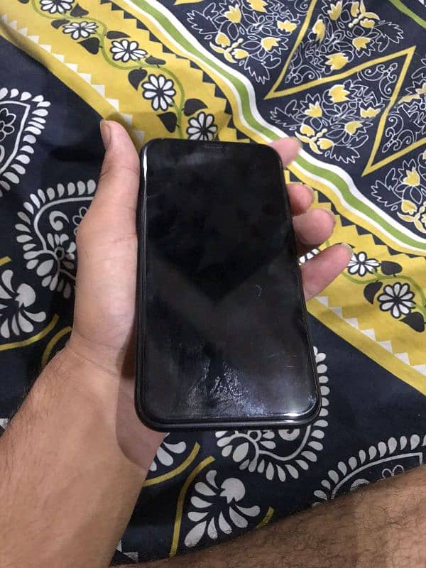 iphone XR 2