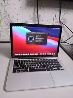 Apple MacBook Pro Ratina DisPlay