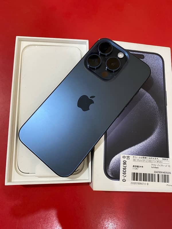 IPhone 15 Pro 128 GB (Fectroy Unlocked) 4