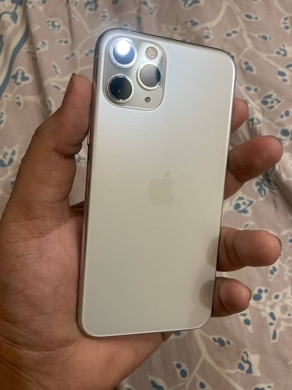 iphone 11 pro 10/10 3