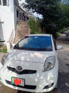 Toyota Vitz 2010