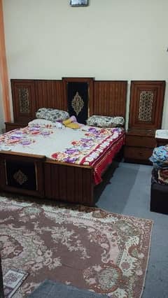 use bed site table drasing rang saf no damage