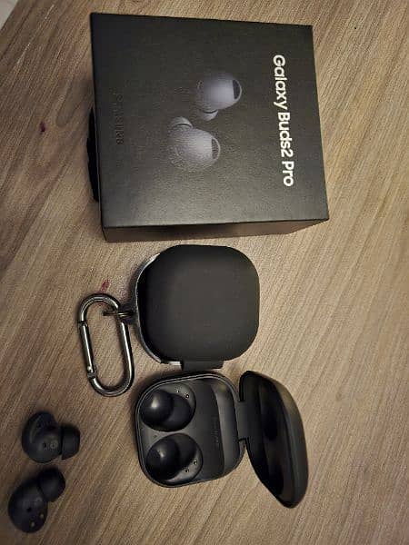 Samsung Galaxy Buds 2 Pro 1