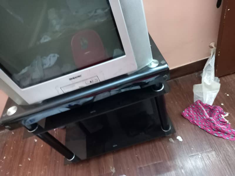 Sony tv with tv trolly 2