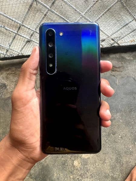 Sharp Aquos R5g condition 10/10 gaming beast device 0