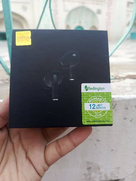 Earphone Pro 2 Box Charging cable 6