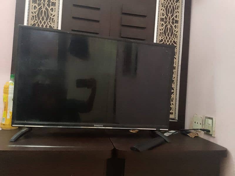 LED TV 2