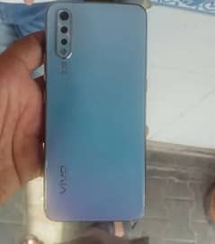 Vivo S1