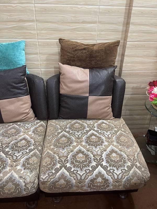 7 seater sofa set with cushions 2